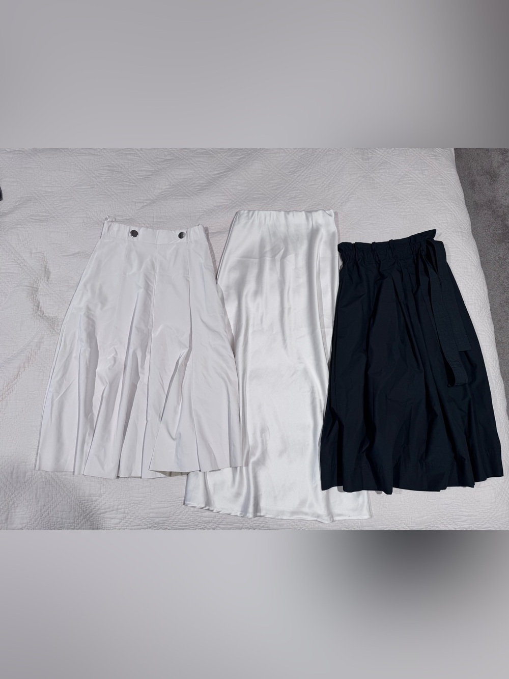 Women's Elegant Midi Skirts